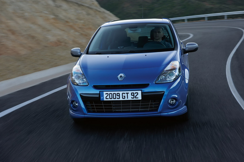 Illustration for article titled 2009 Renault Clio Refreshed For Geneva